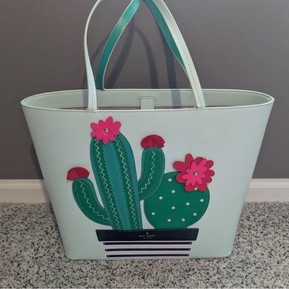 NWOT Kate Spade Green and White Cactus Tote - Picture 3 of 6
